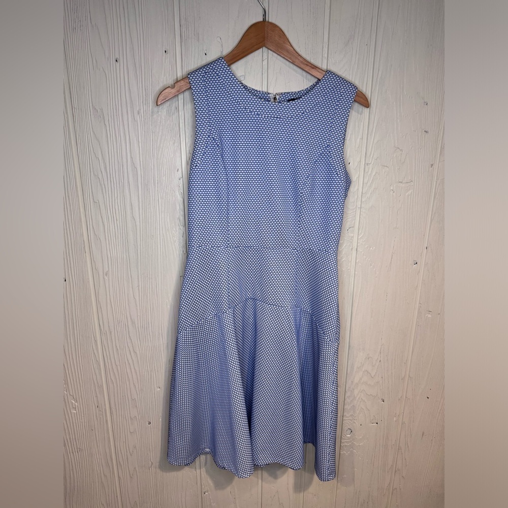 Tommy Hilfiger Blue and White Geometric Print A Line Sleeveless Dress, Size 6
